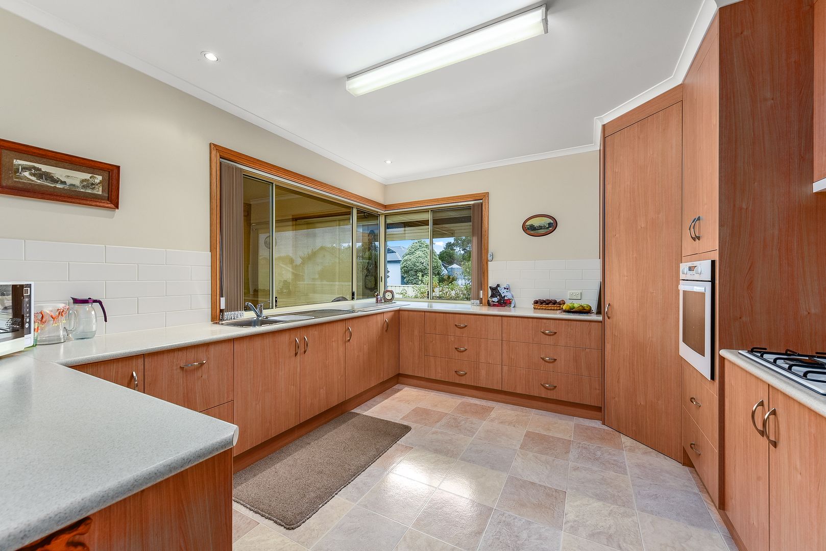 22 Portland Street, Penola SA 5277, Image 2