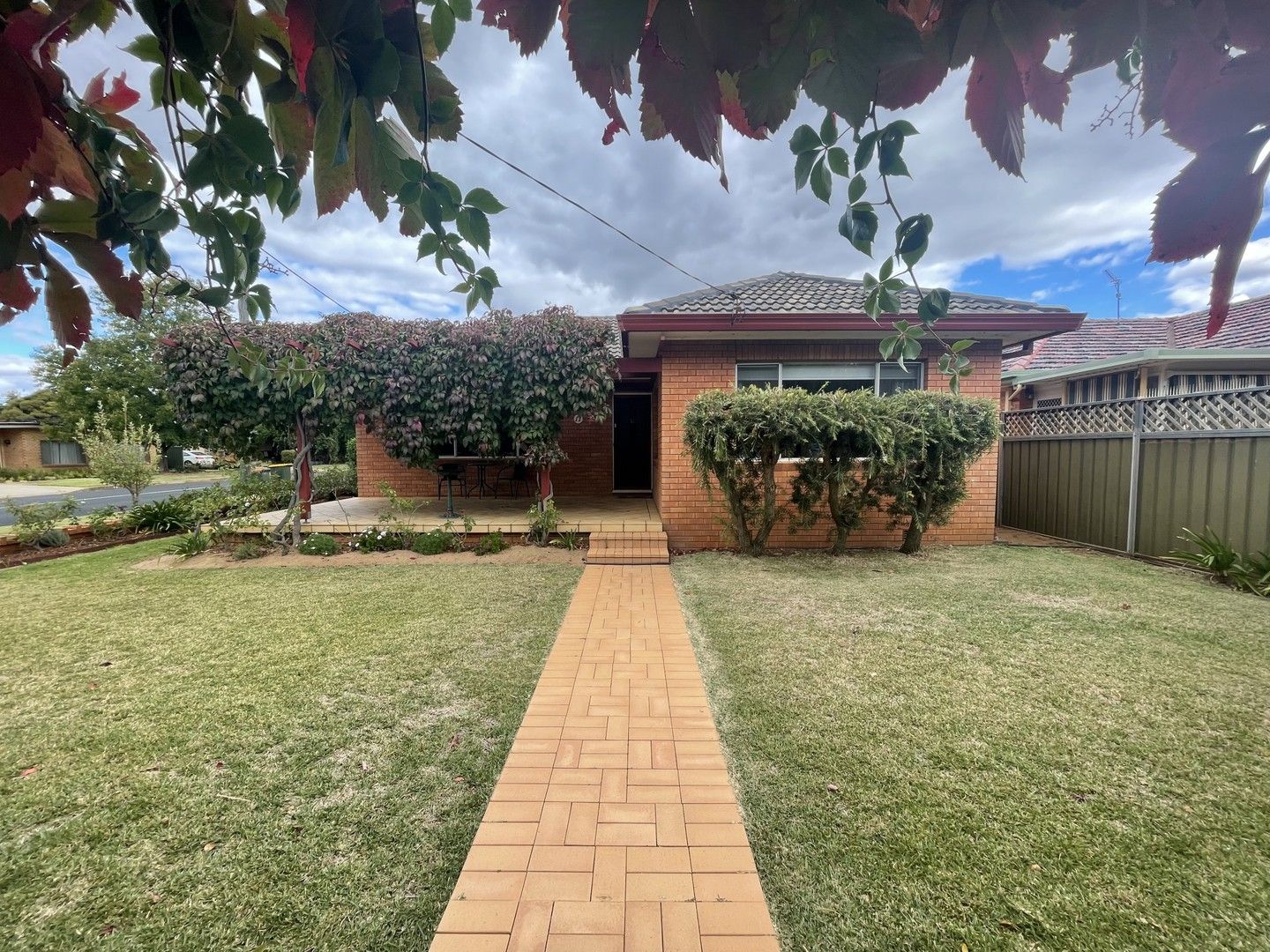 11 Johns Avenue, Dubbo NSW 2830 House For Rent Domain