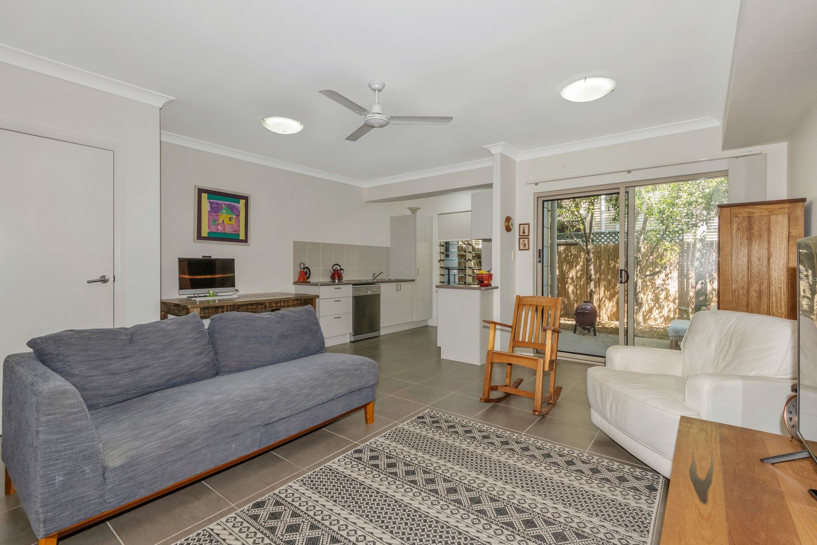 11/84-86 Dearness Street, Garbutt QLD 4814, Image 2