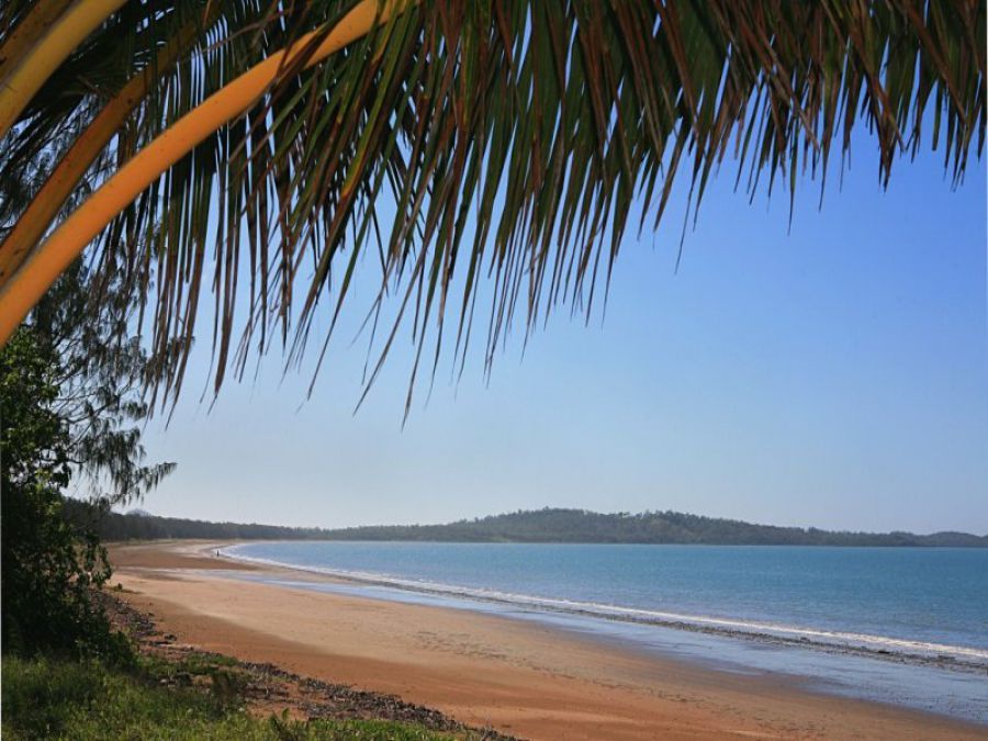 LOT 5 (4) ELLE COURT, Armstrong Beach QLD 4737, Image 2