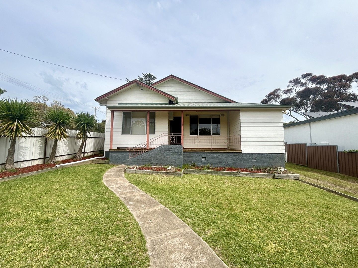 3 bedrooms House in 18 William Street YOUNG NSW, 2594