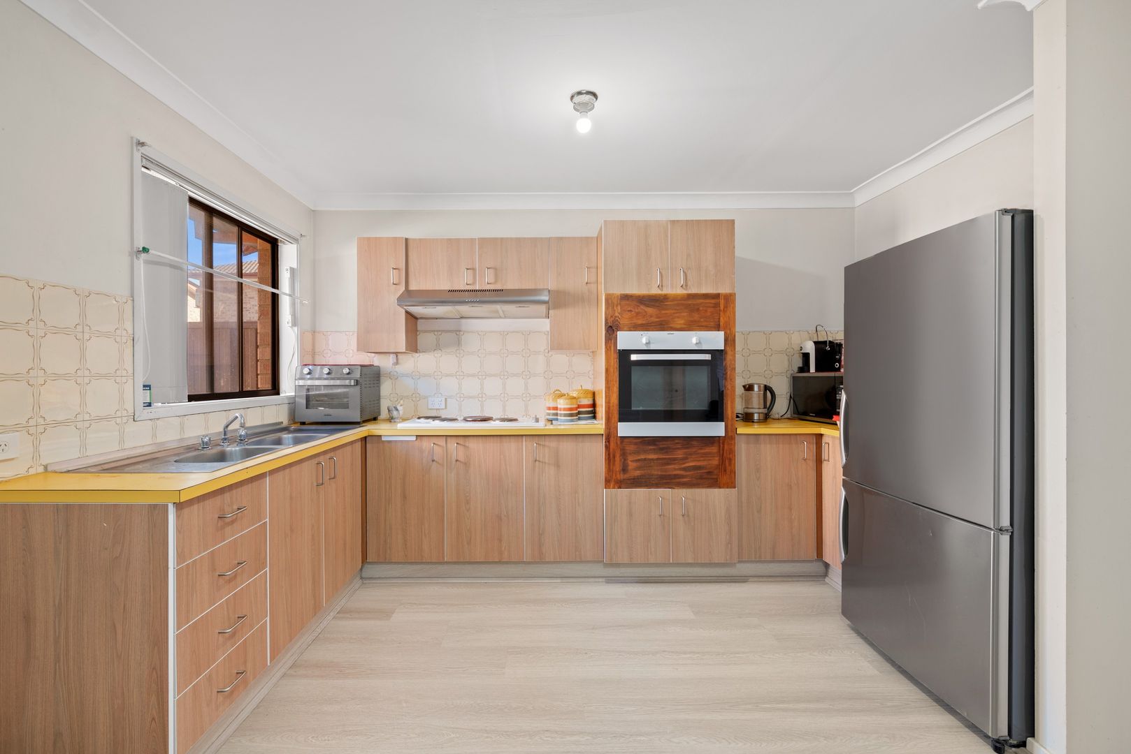 8/3 First Avenue, Macquarie Fields NSW 2564, Image 1