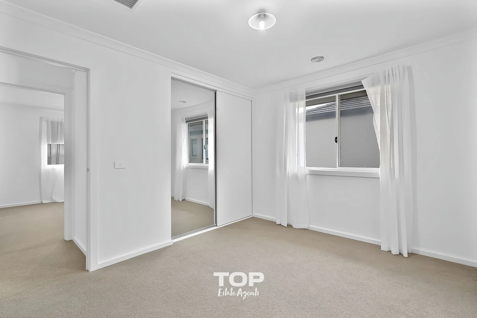 Additional image 8 of 19 Orana Boulevard, Clyde North VIC 3978