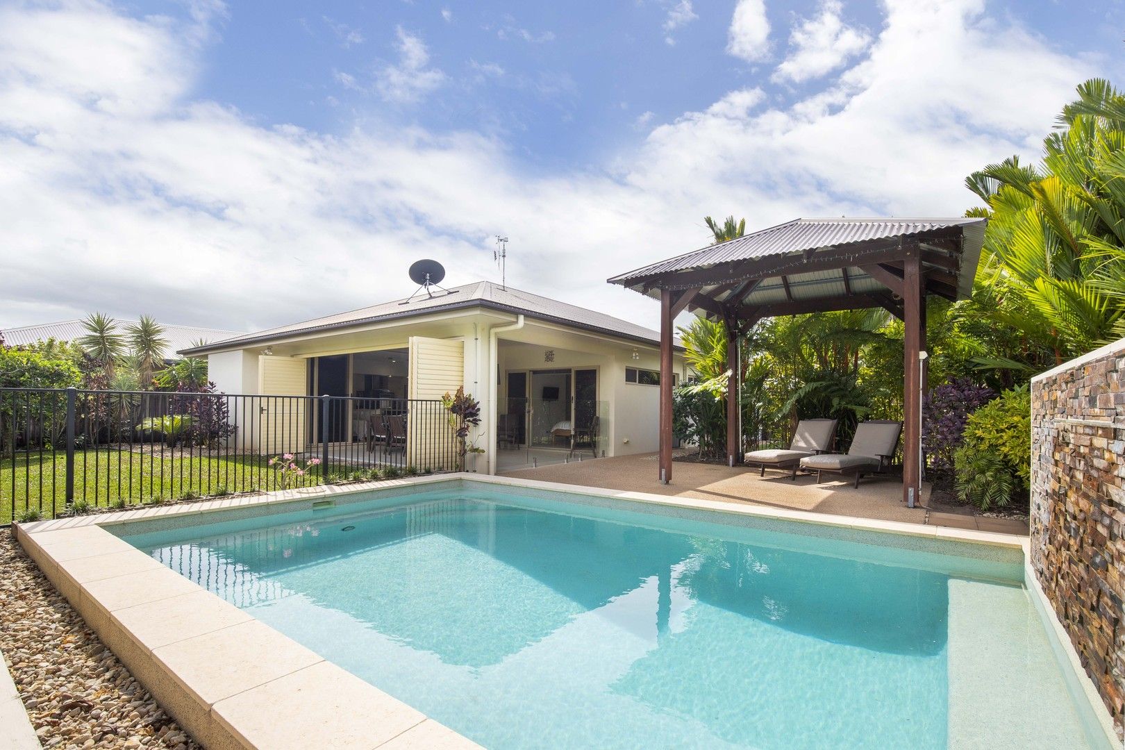 13 Dawal Close, Cooya Beach QLD 4873, Image 0