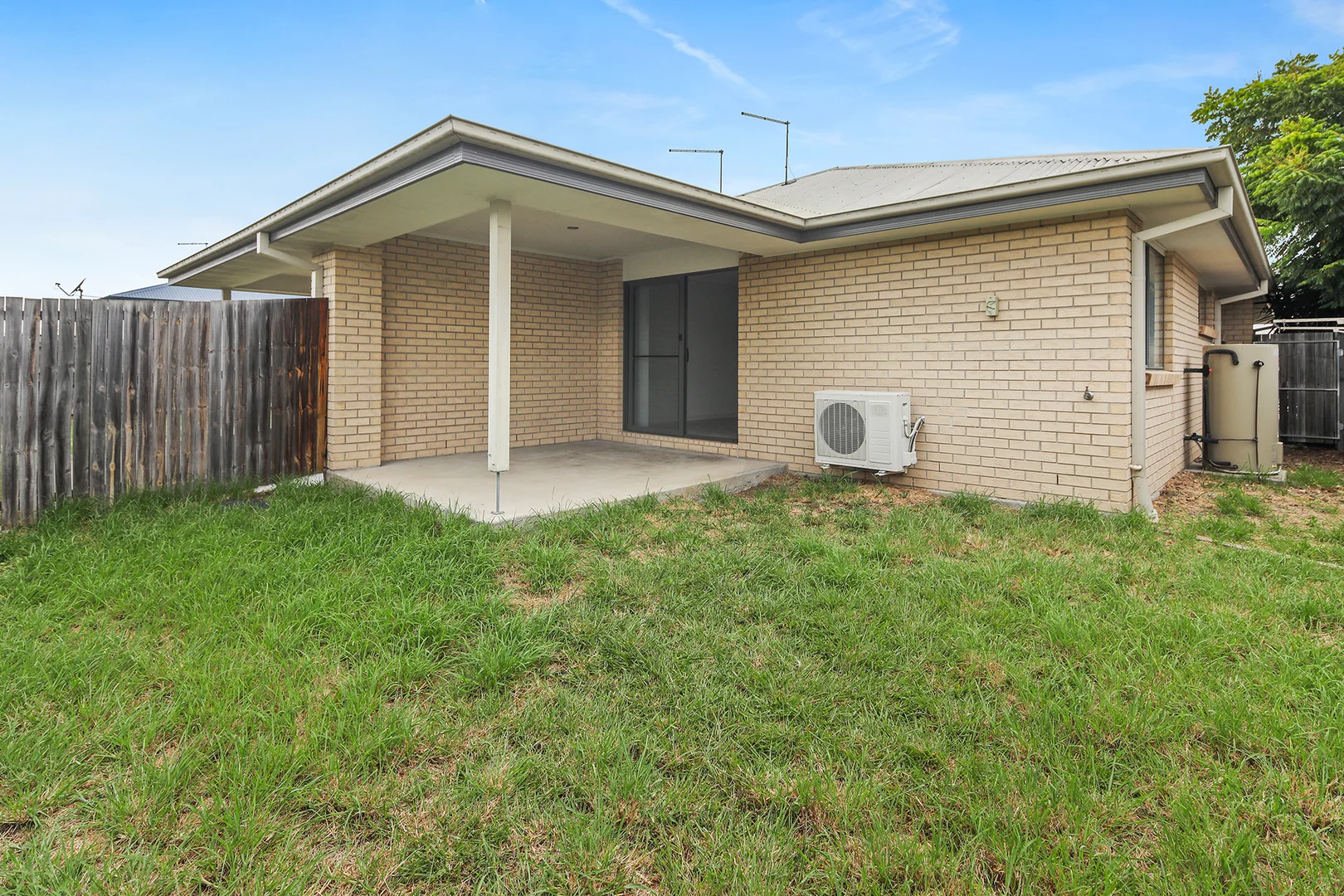 Additional image 6 of 2/16 Pendragon Street, Raceview QLD 4305