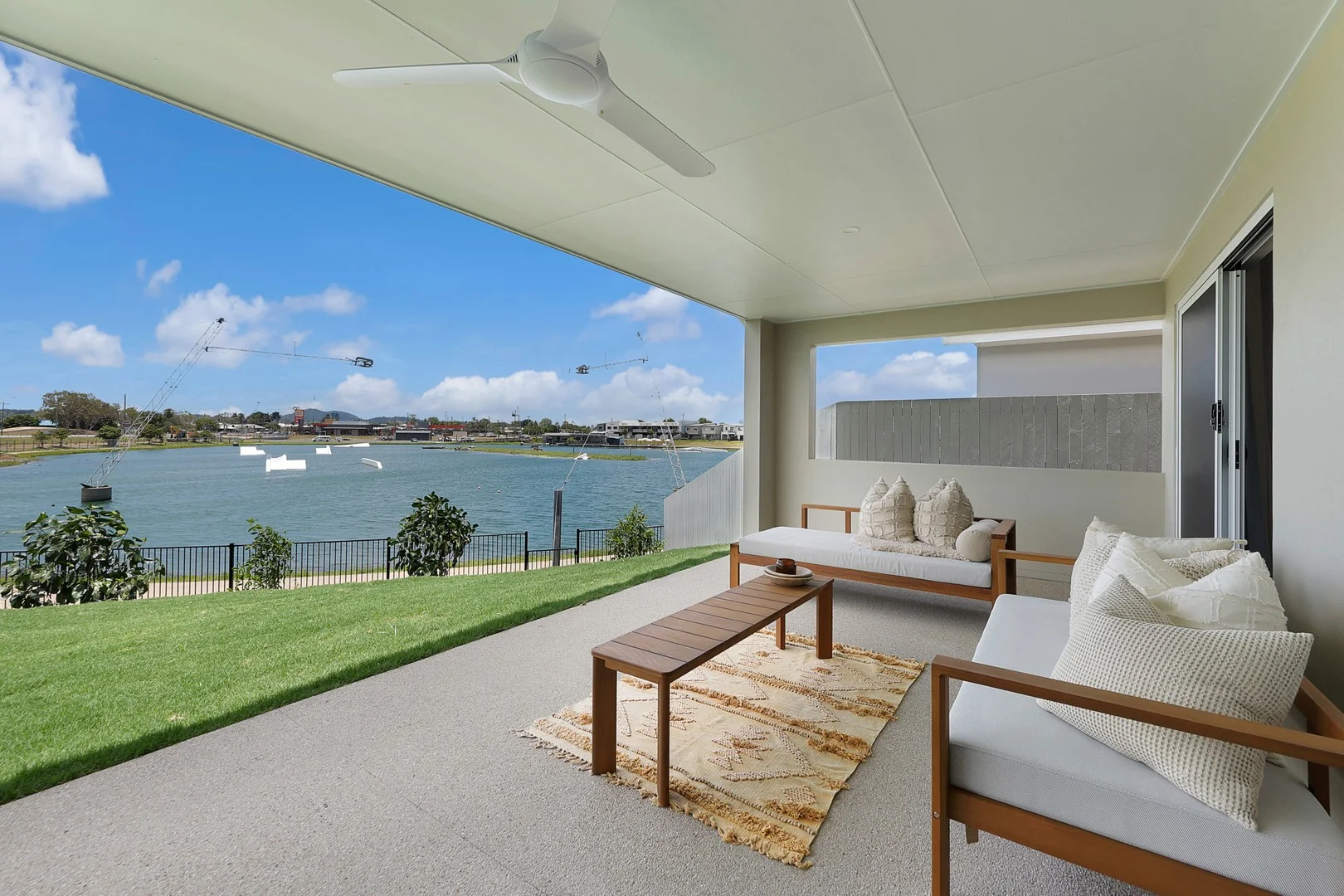 Primary image of 7 Waterfront Lane, Andergrove QLD 4740