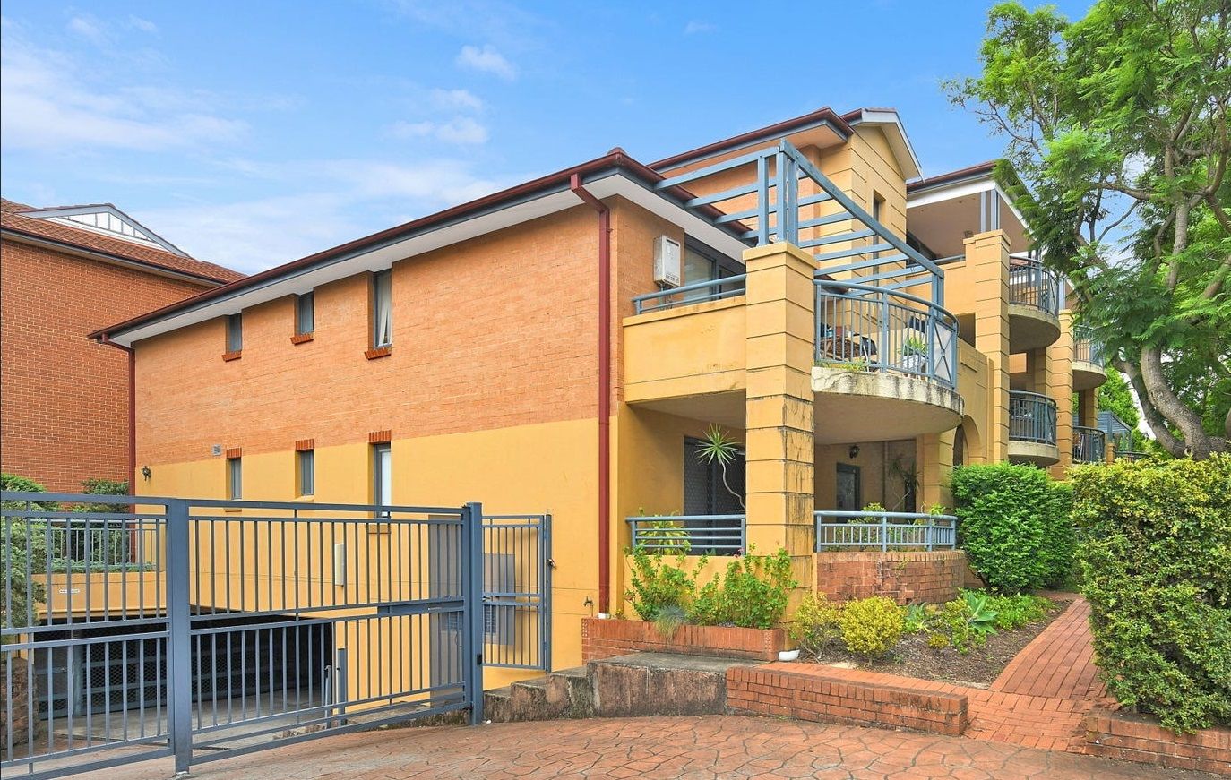 2 bedrooms Apartment / Unit / Flat in 4/106-116 Elizabeth Street ASHFIELD NSW, 2131