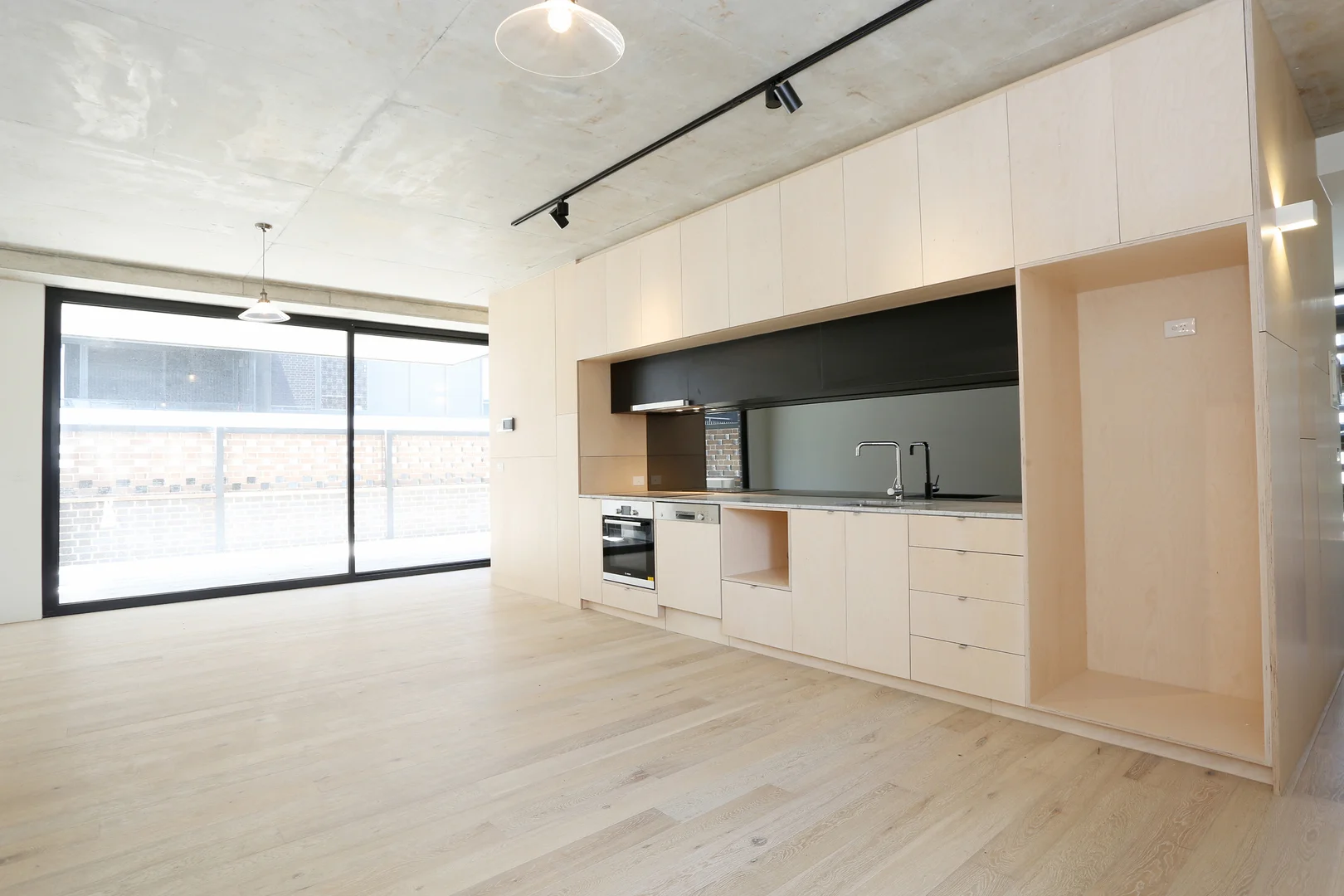 Additional image 2 of 303/729 Burwood Road, Hawthorn East VIC 3123