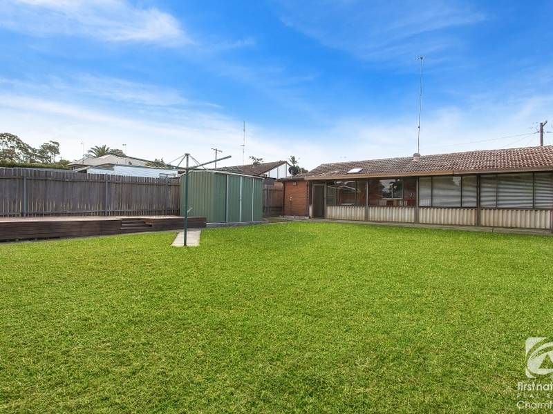 30 Tingira Street, Charmhaven NSW 2263, Image 2