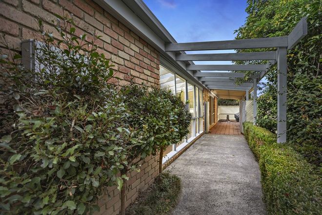 Picture of 2 Hedwig Drive, MOOROOLBARK VIC 3138
