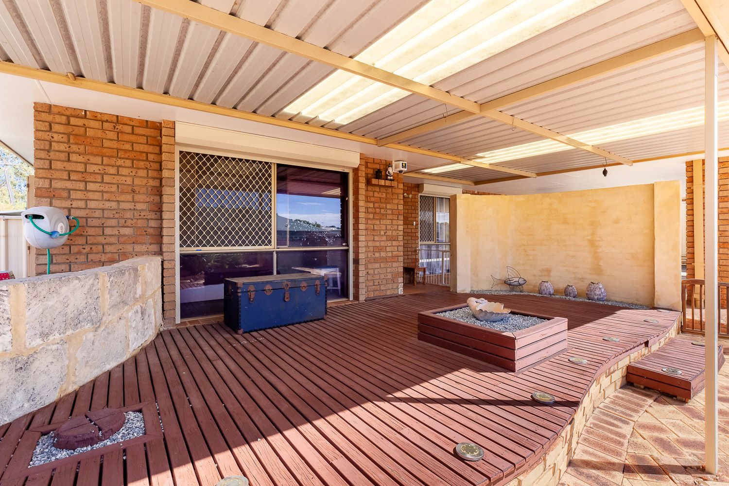 2 Argyll Close, Camillo WA 6111, Image 2