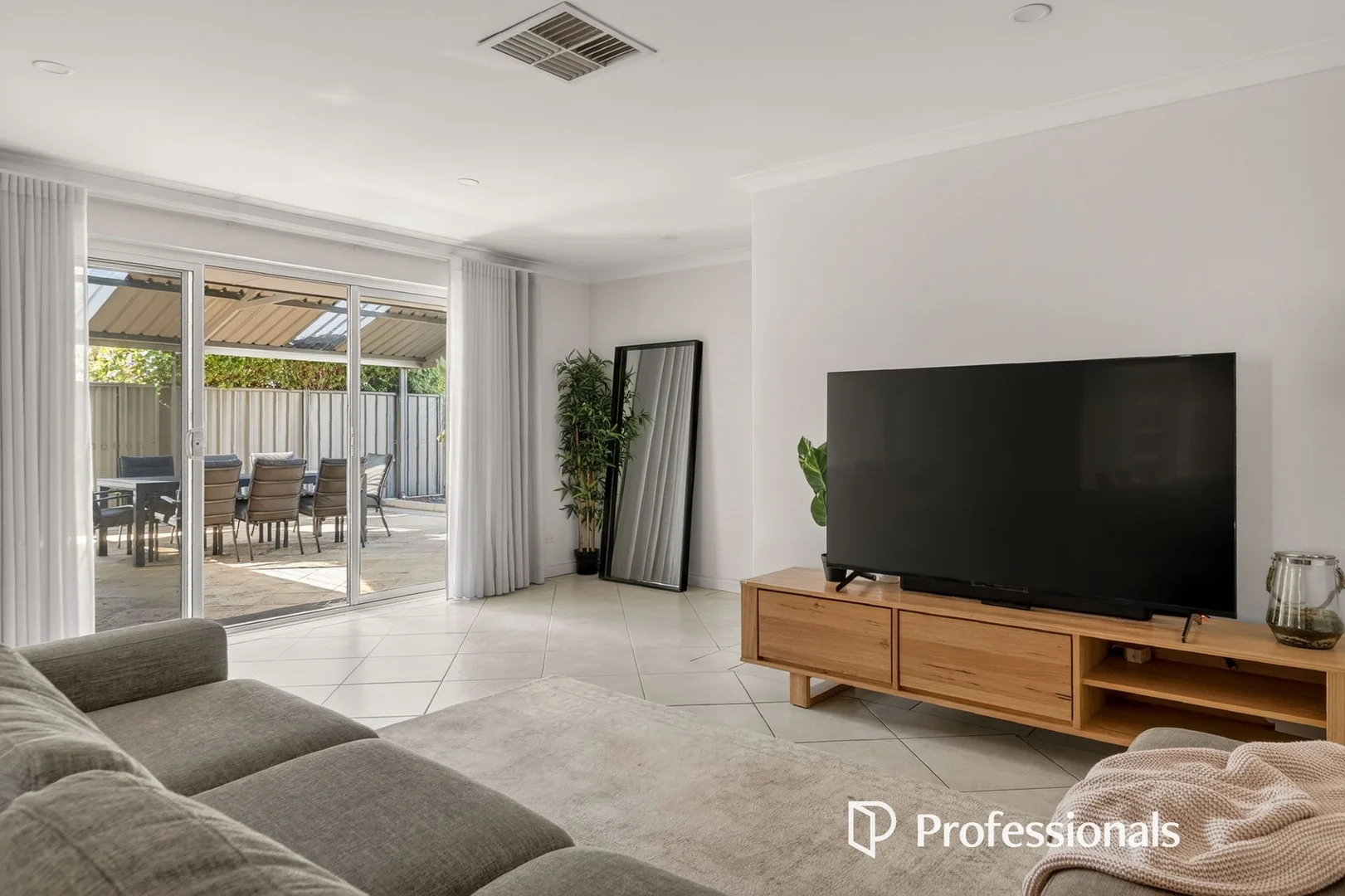 Additional image 17 of 70 Palmer Crescent, High Wycombe WA 6057