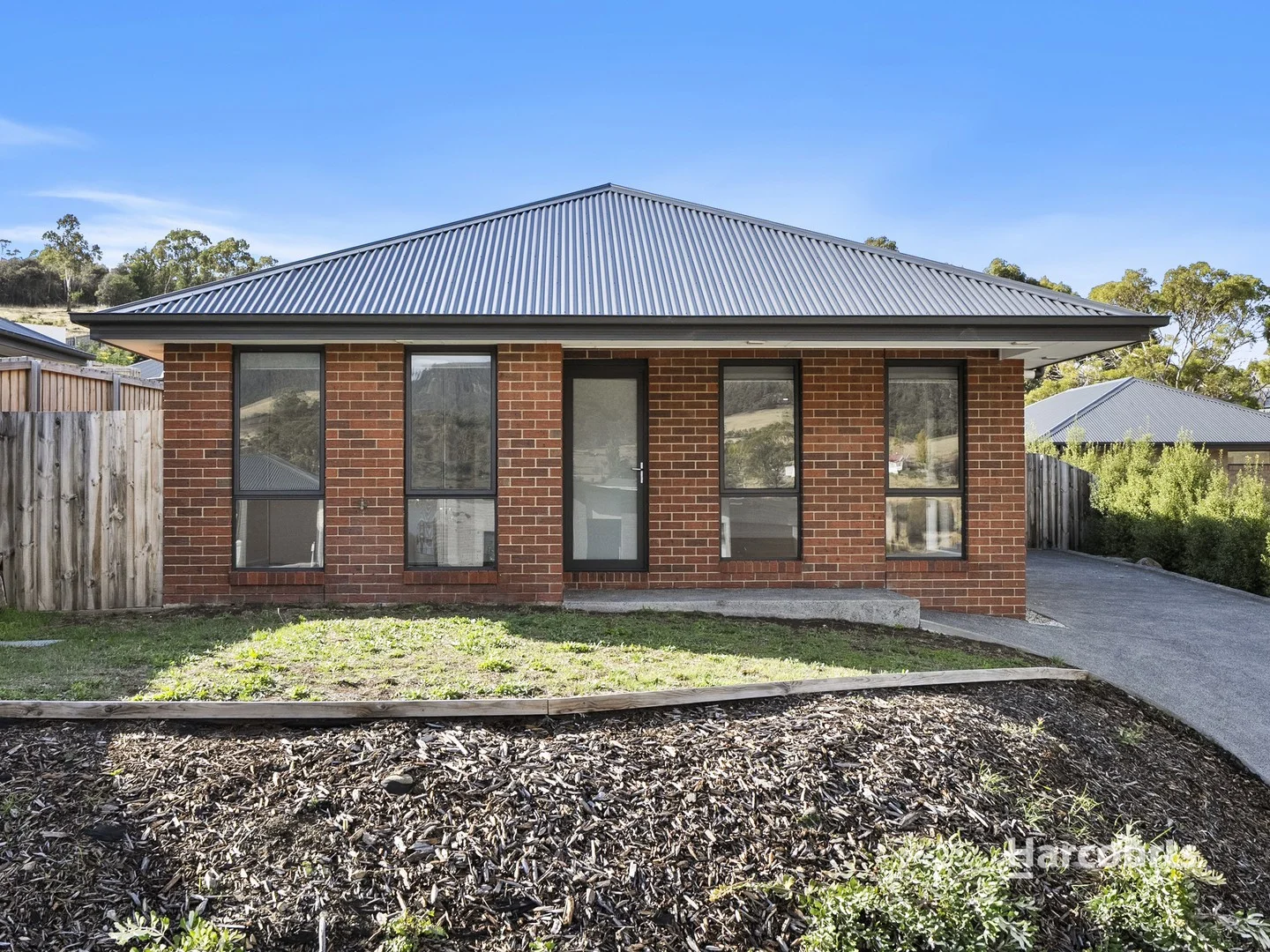 Primary image of 3 Jury Place, Claremont TAS 7011