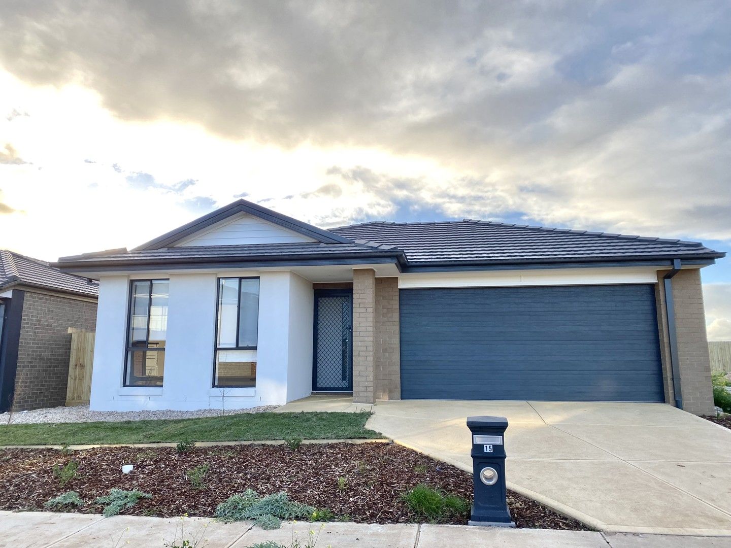 4 bedrooms House in 15 Hansen Road WYNDHAM VALE VIC, 3024