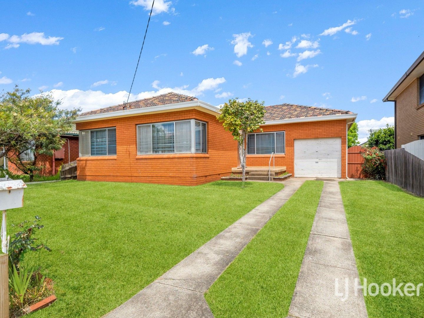 8 Ian Street, Greystanes NSW 2145, Image 0