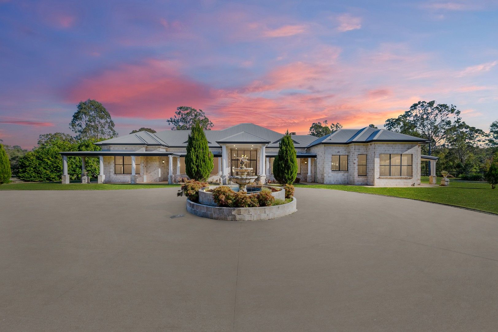 7 bedrooms Rural in 2882 Beaudesert-BEENLEIGH Road MUNDOOLUN QLD, 4285