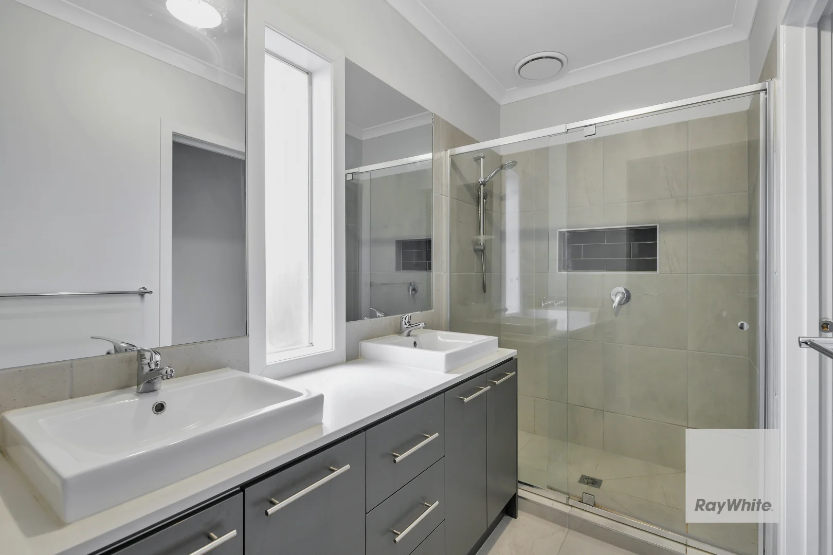 Additional image 5 of 16 Polmont Avenue, Thornhill Park VIC 3335