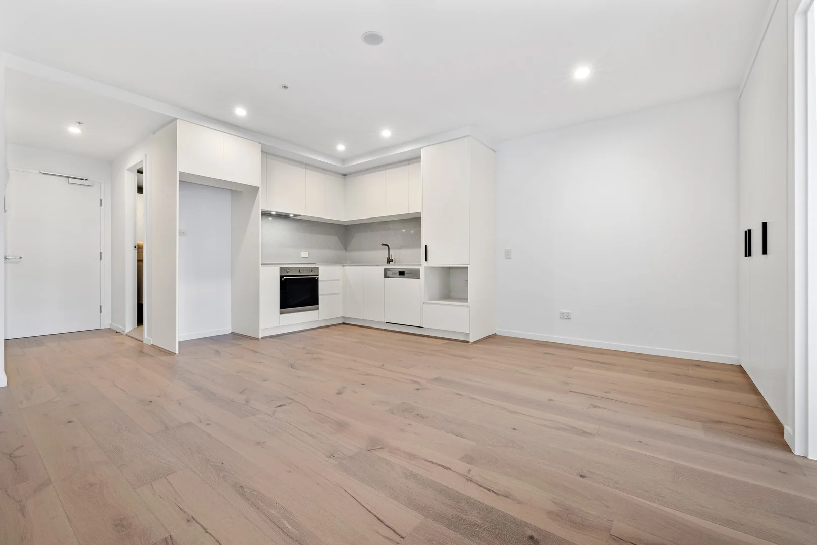 Primary image of 715/83 Cooyong Street, Reid ACT 2612