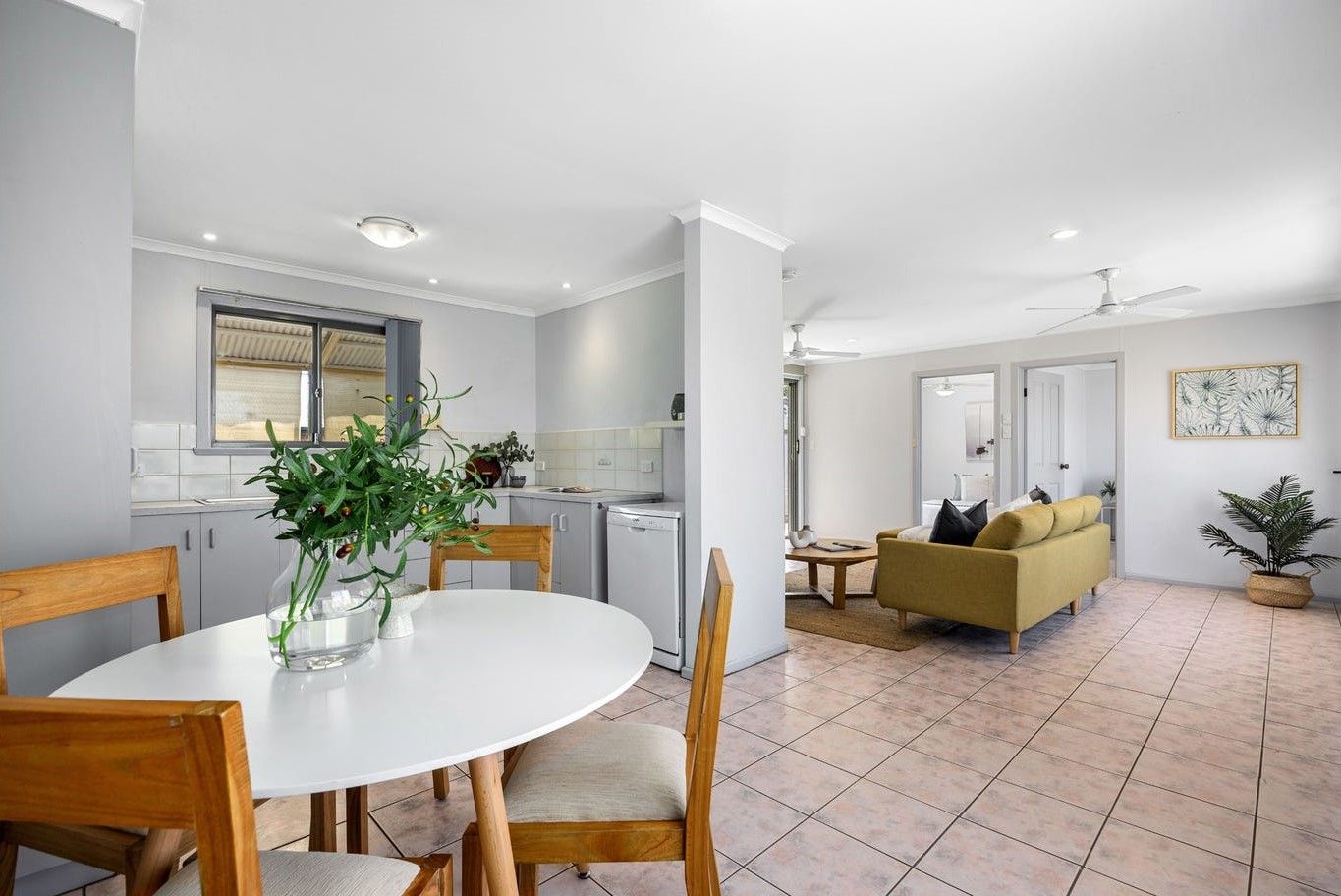 37 Gordon Street, Aldinga Beach SA 5173 House For Rent 490 Domain