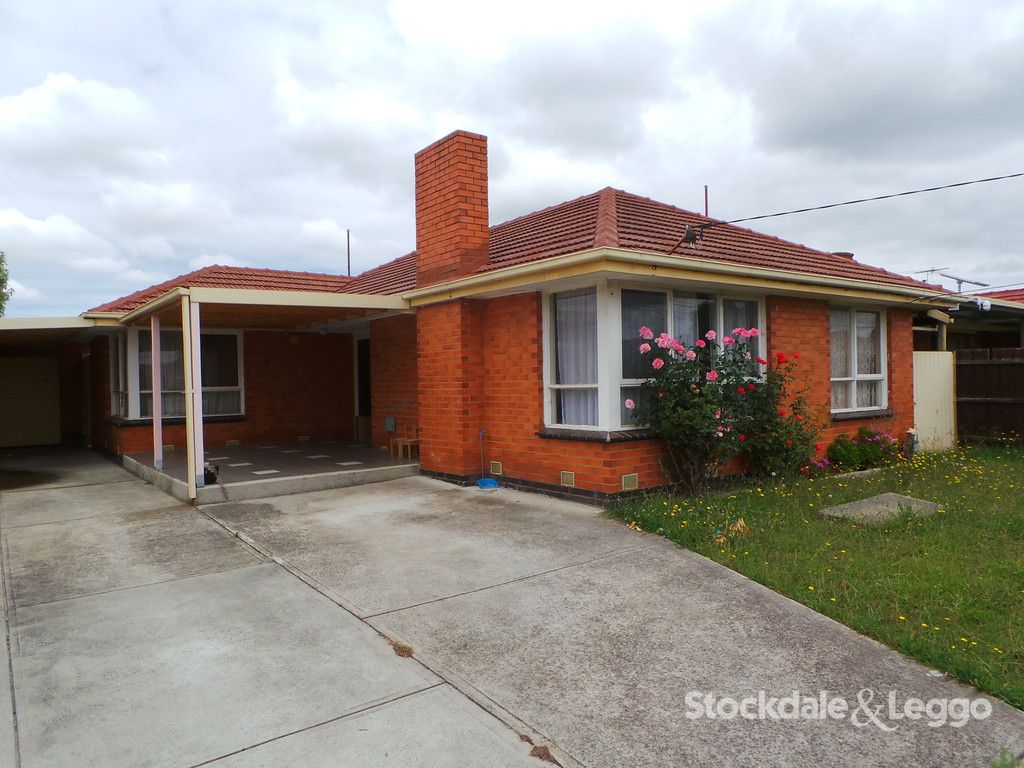 3 bedrooms House in 18 Azalea Crescent DANDENONG NORTH VIC, 3175