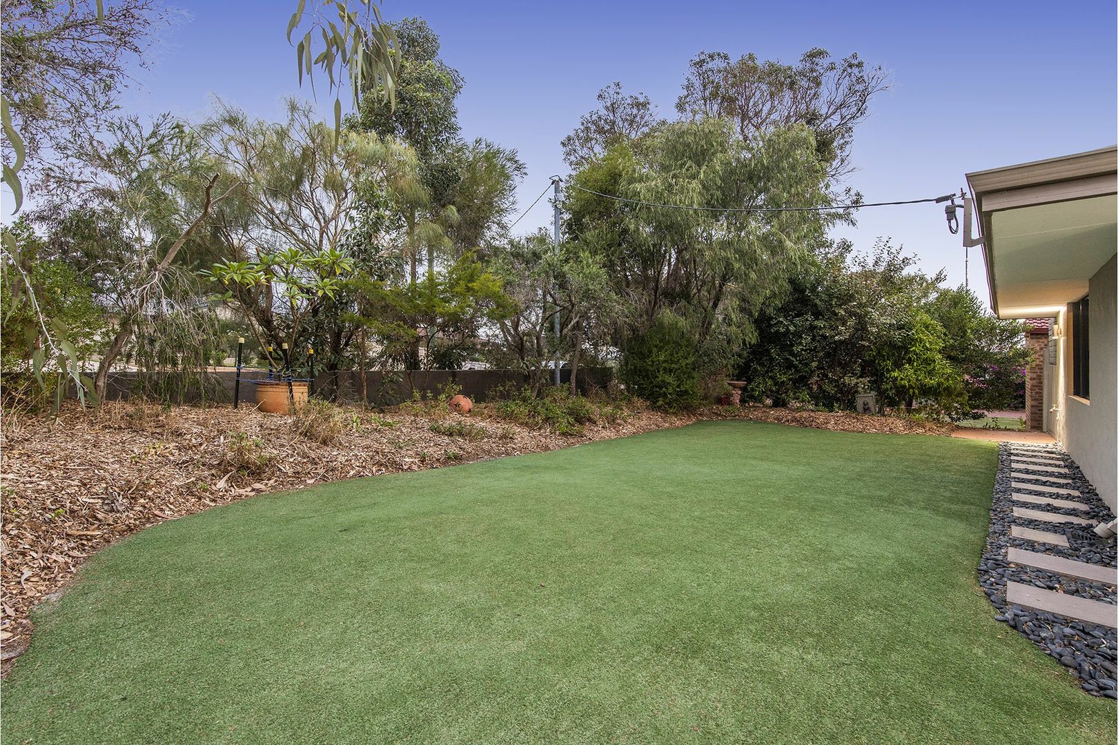 25 Armour Way, Lesmurdie WA 6076, Image 2