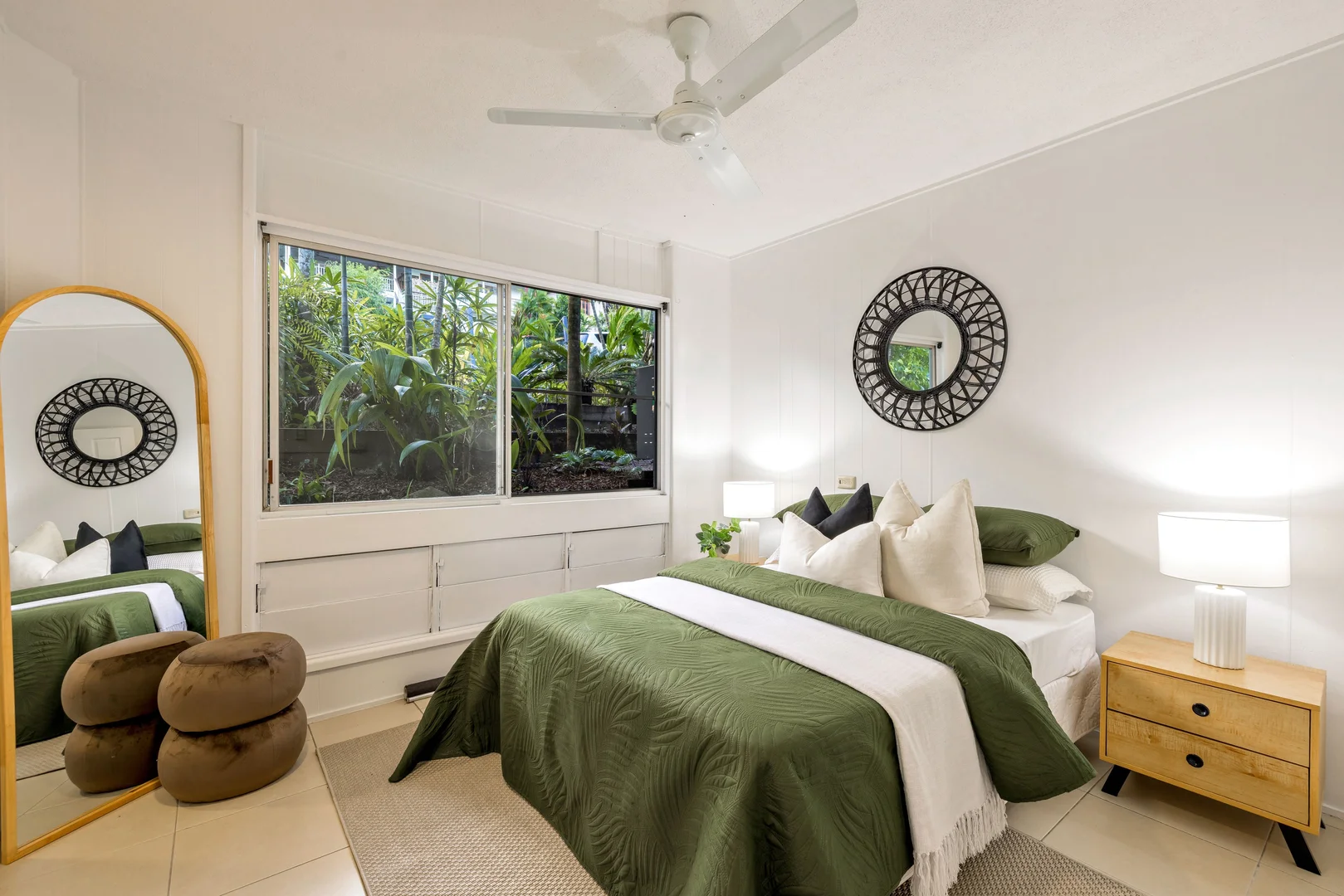 Additional image 16 of 129 Hillview Crescent, Whitfield QLD 4870