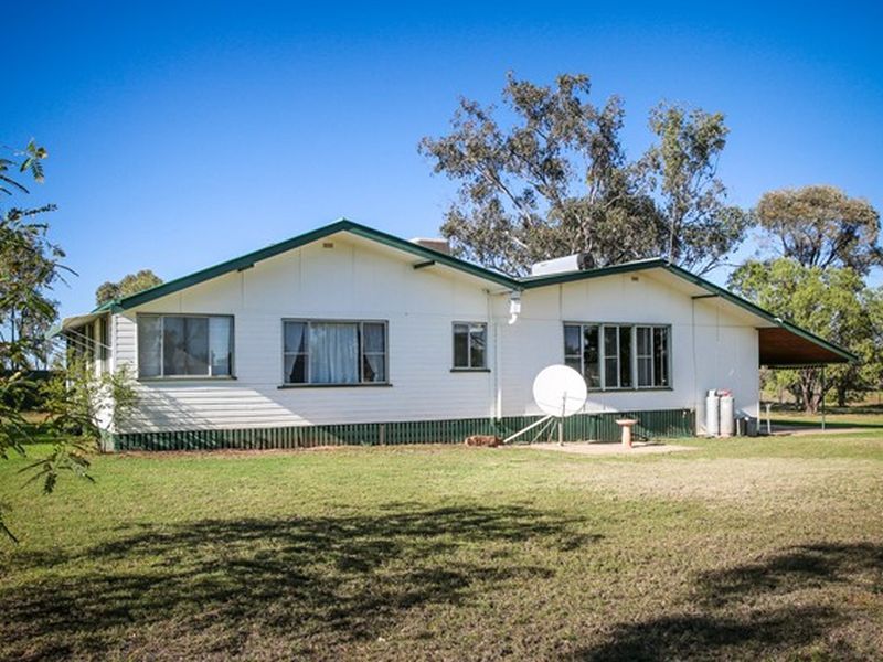 75 Warooby Lane, Roma QLD 4455, Image 1