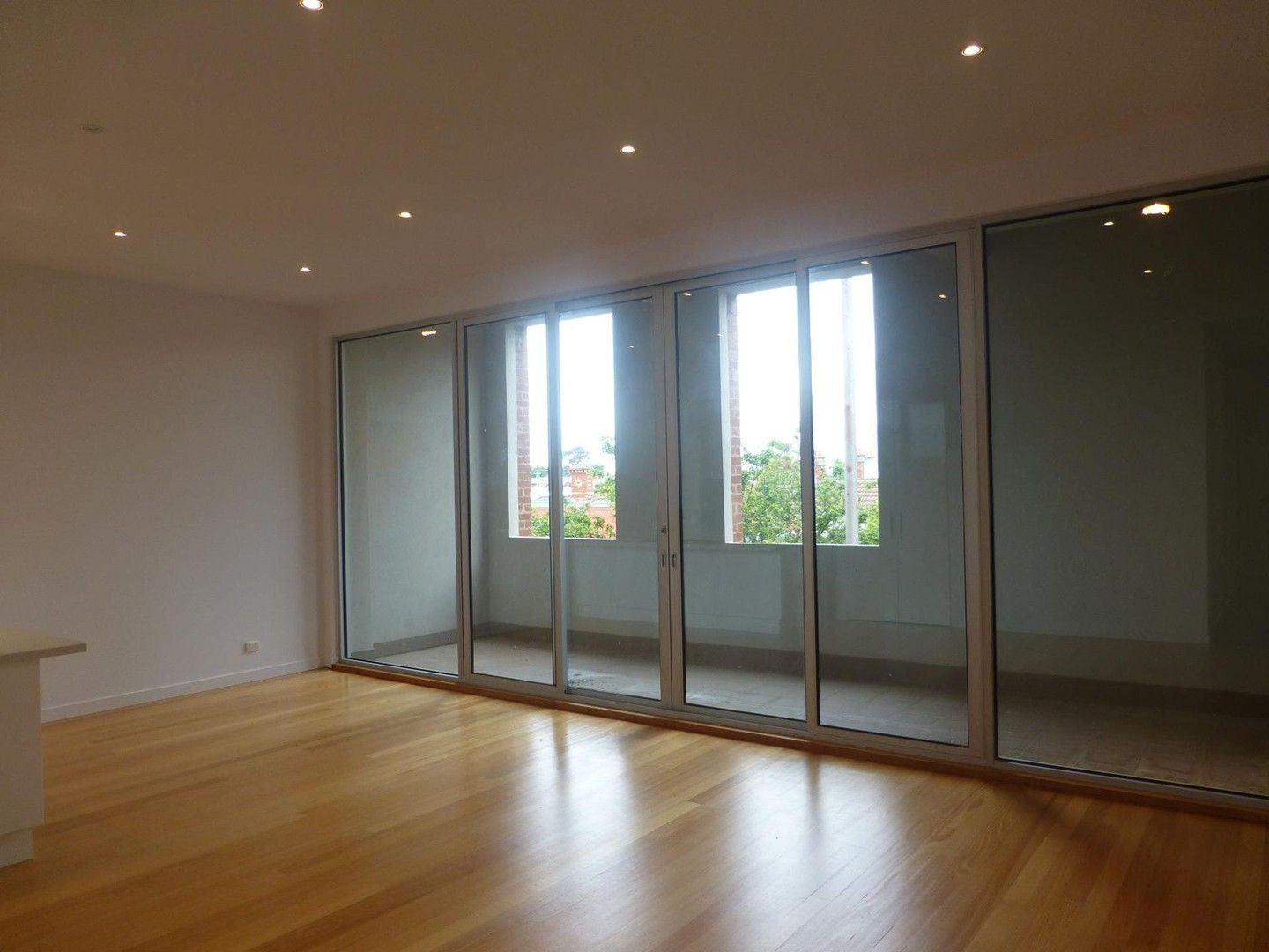 1 bedrooms Apartment / Unit / Flat in 2/168 Lygon Street BRUNSWICK EAST VIC, 3057