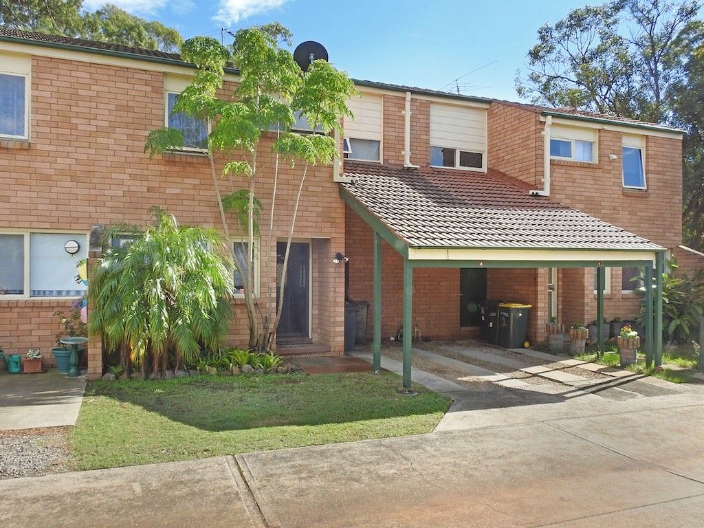 2/41 The Parkway, Bradbury NSW 2560, Image 0