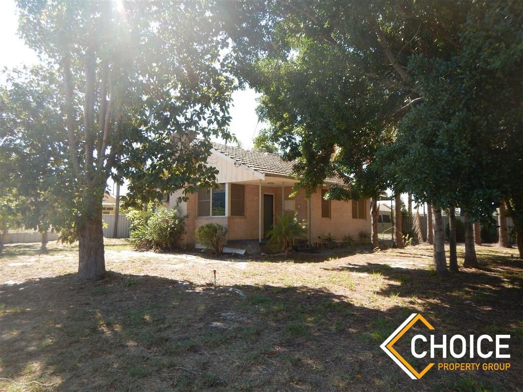 3 bedrooms House in 42 Harewood Street FORRESTFIELD WA, 6058