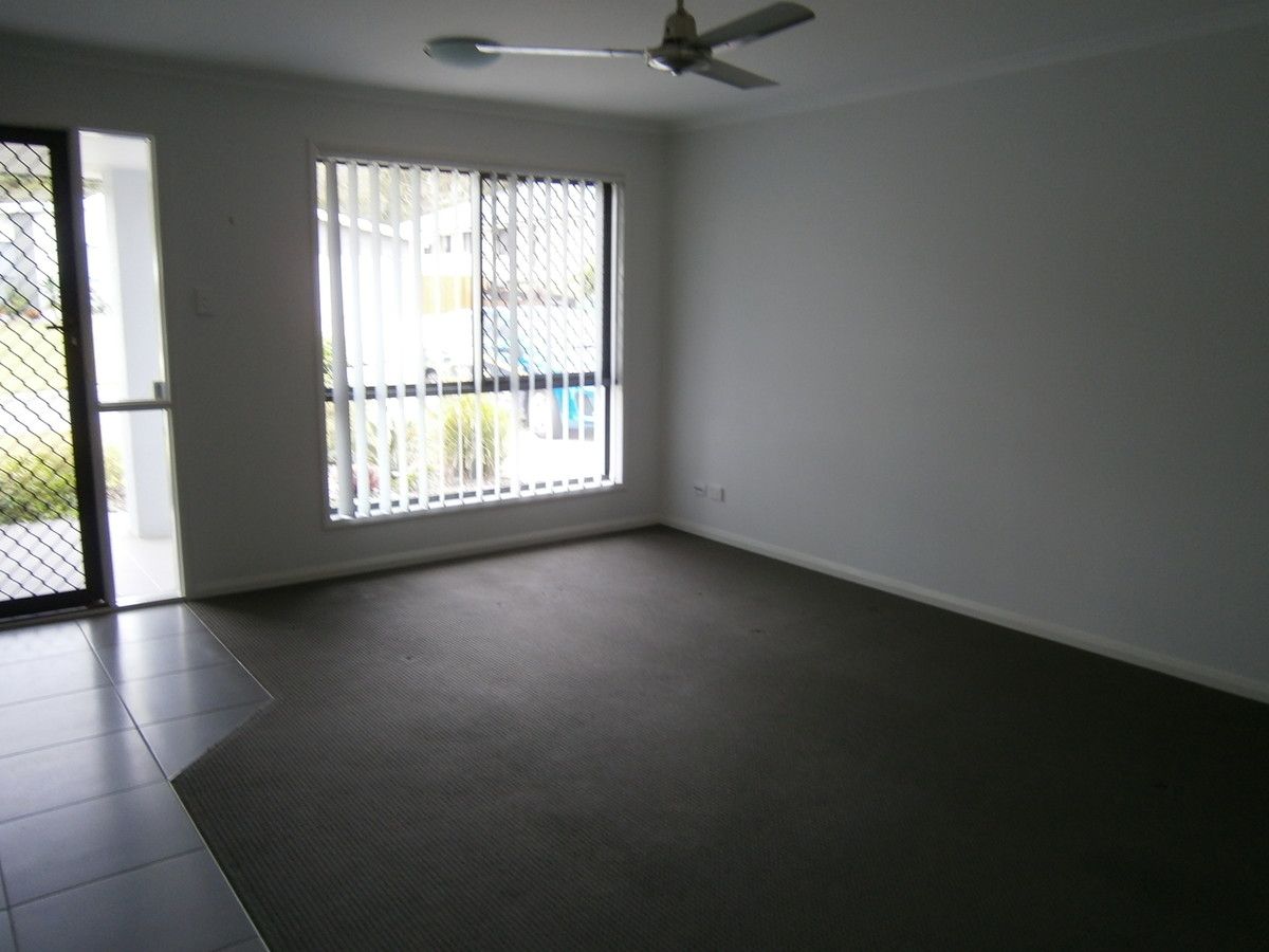 68 Huntley Place, Caloundra West QLD 4551, Image 2