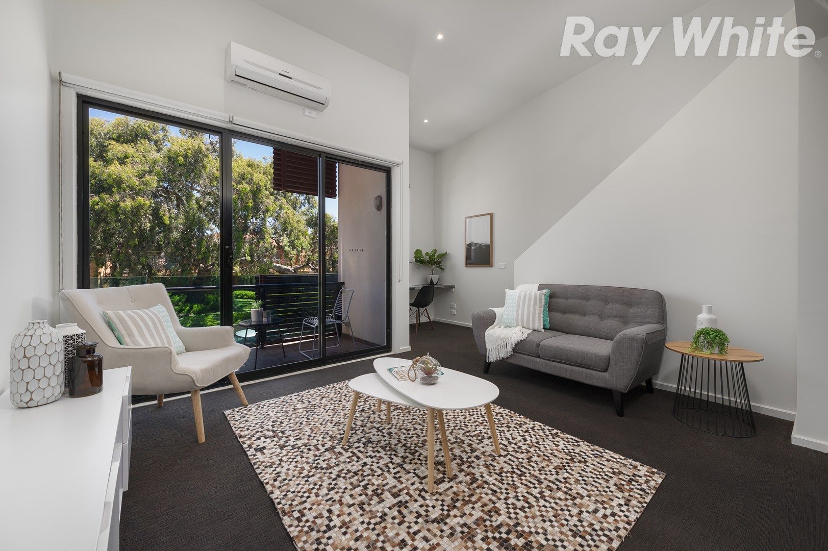 12 Karl Court, Bundoora VIC 3083, Image 2