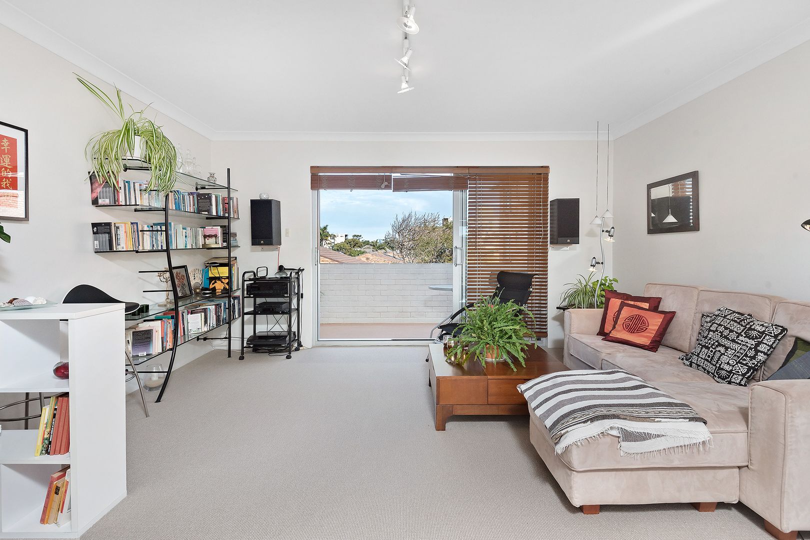 13/54 Addison Road, Manly NSW 2095, Image 2