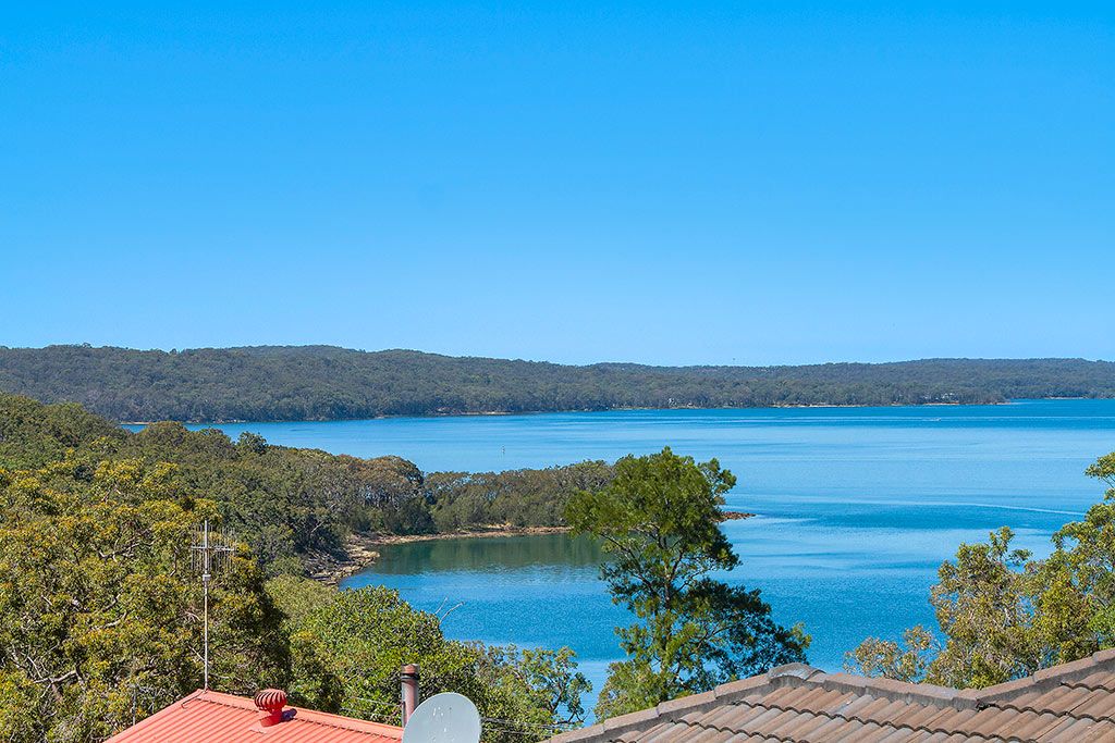 301 Dobell Drive, Wangi Wangi NSW 2267, Image 0