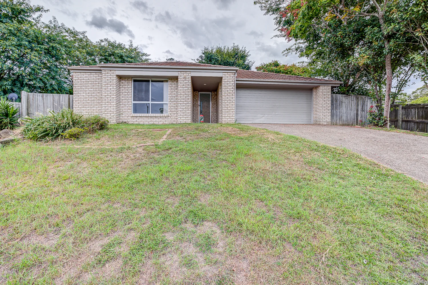 11 Sarah Close, Redbank Plains QLD 4301