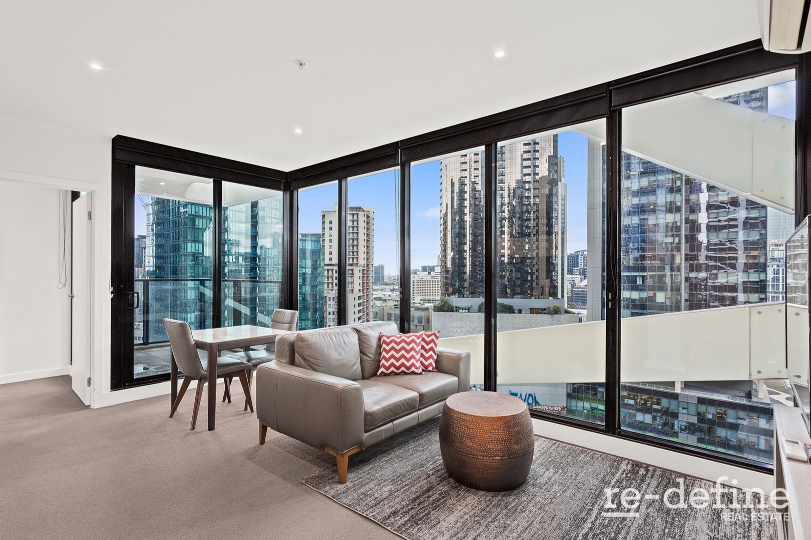 1703/135 City Road, Southbank VIC 3006, Image 1