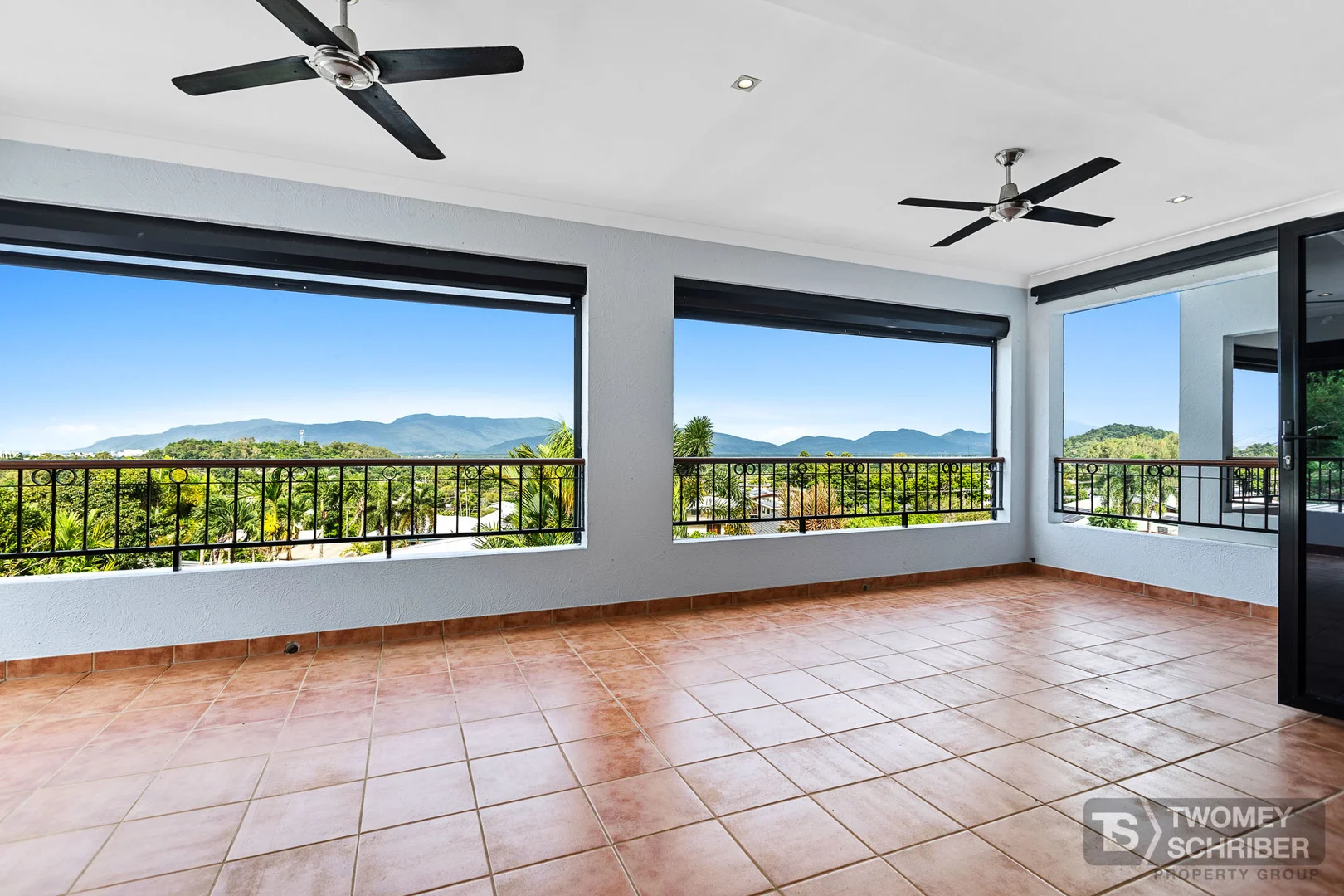 Additional image 19 of 8 Seaview Close, Bayview Heights QLD 4868