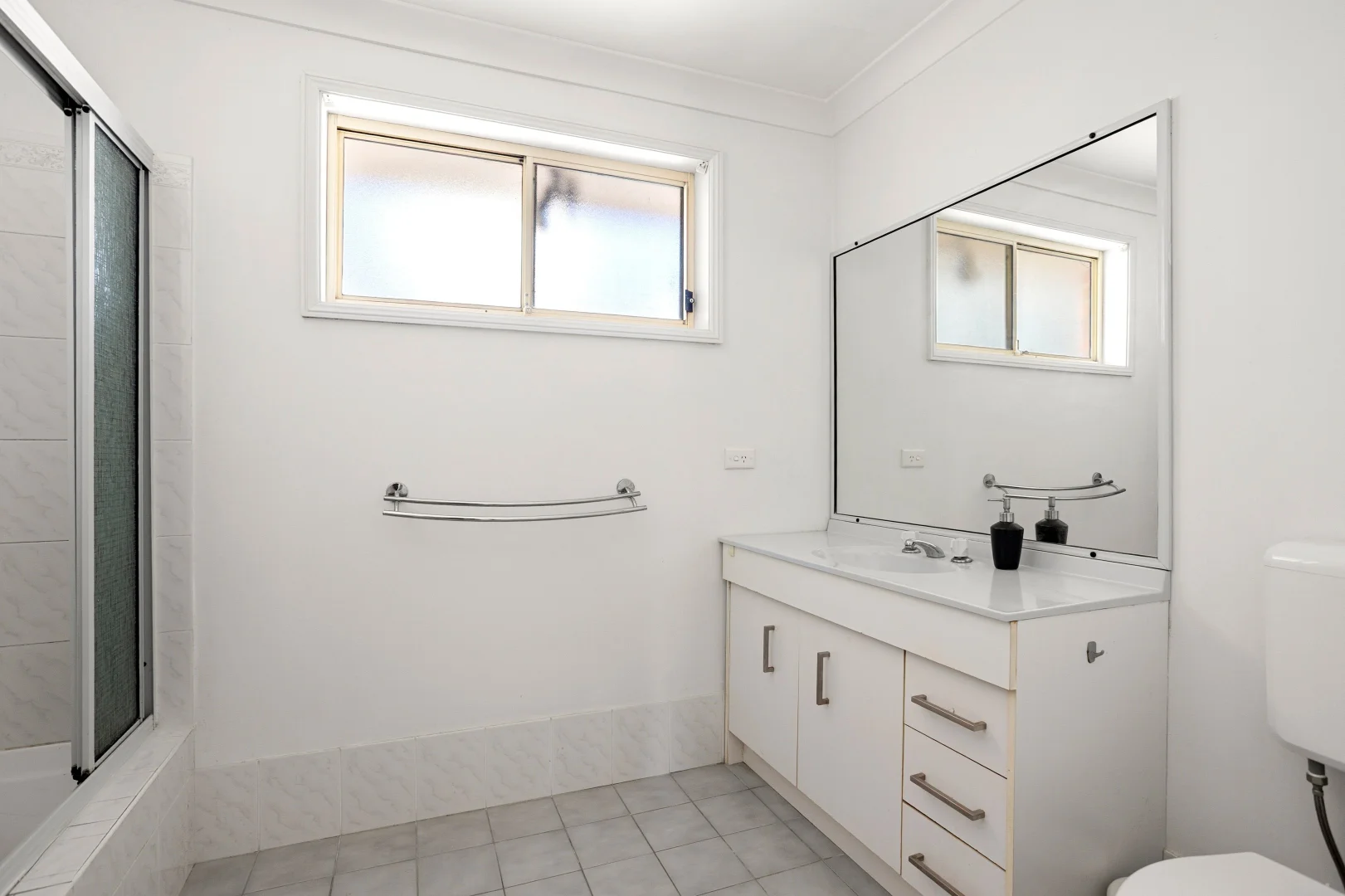 Additional image 9 of 10/30-32 Bateman Avenue, Albion Park Rail NSW 2527