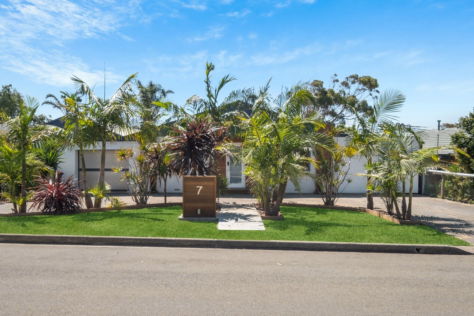 3 bedrooms House in 7 Phillip Street MOANA SA, 5169