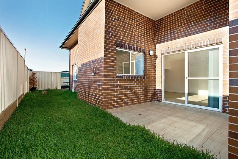 4/120 Burwood Rd, Croydon Park NSW 2133, Image 0