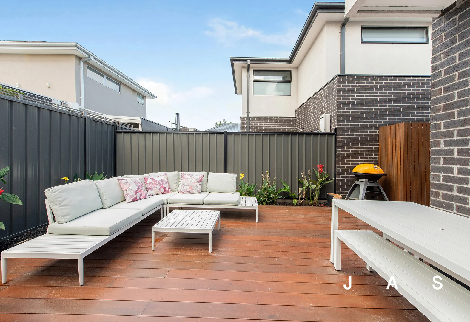 Additional image 14 of 1/11 Almond Avenue, Brooklyn VIC 3012