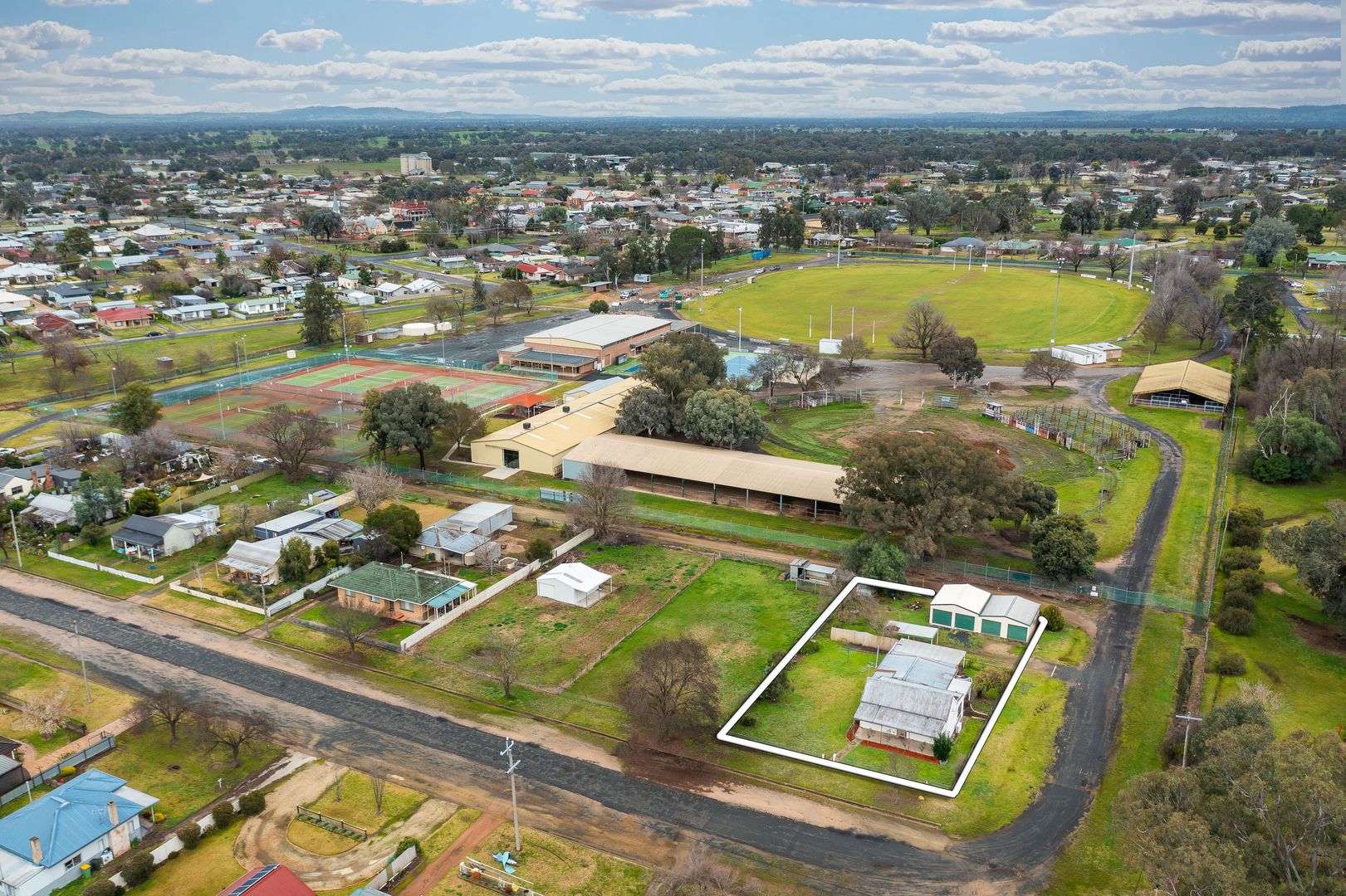 67 Young Street, Holbrook NSW 2644, Image 1