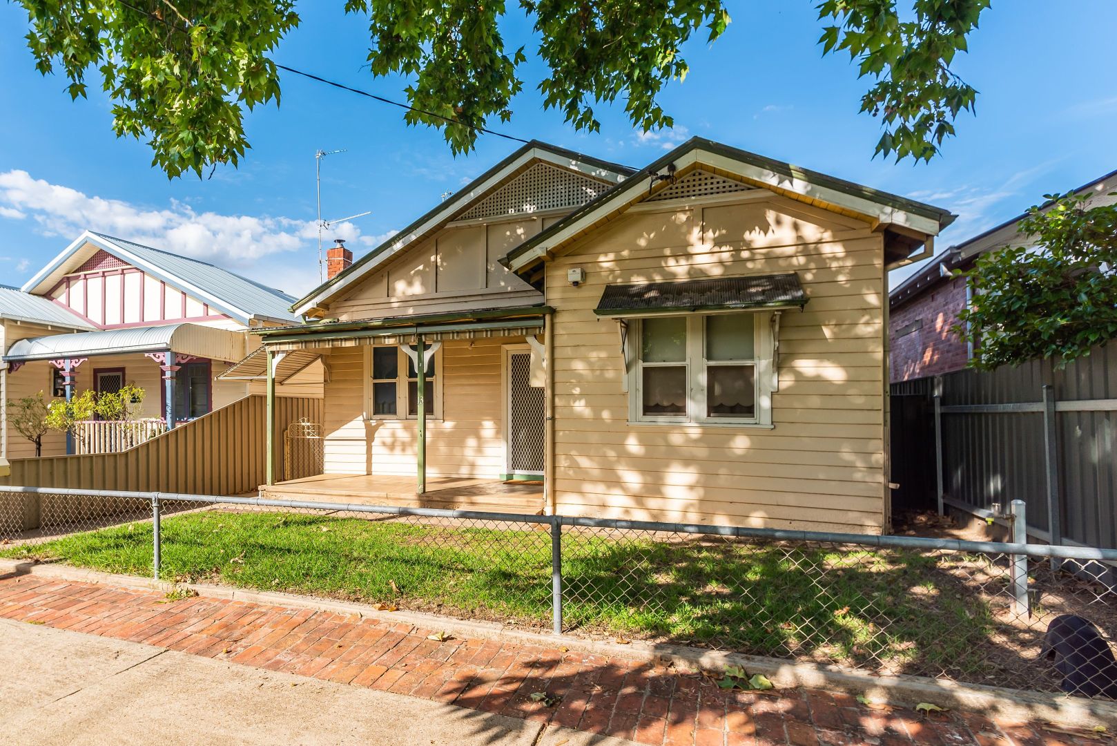 13 Albert Street, Wagga Wagga NSW 2650, Image 1