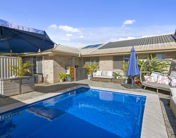 1/2 Chardonnay Crescent, Tweed Heads South NSW 2486