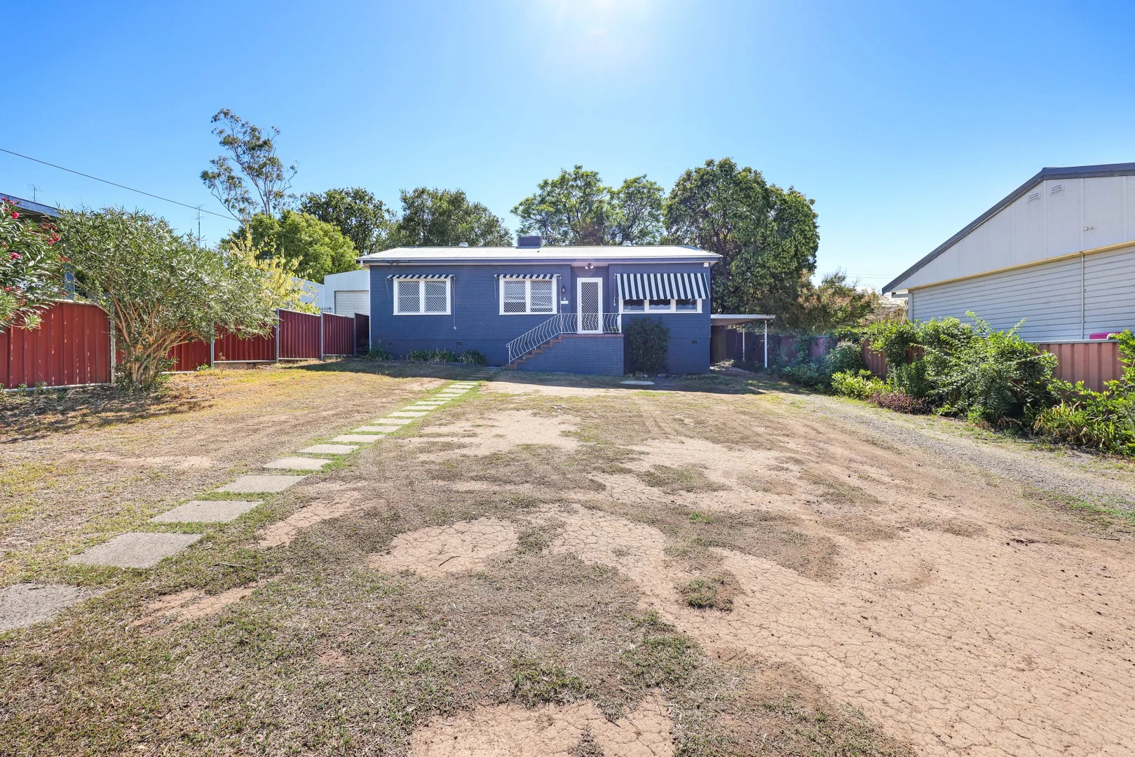 9 Riverview Street, North Tamworth NSW 2340