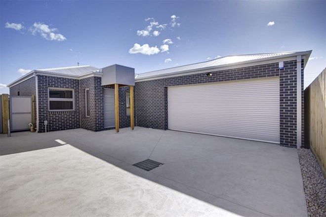 Picture of 2/64 Chandos Court, ST ALBANS PARK VIC 3219