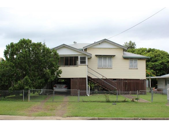 190 Ferry Street, Maryborough QLD 4650