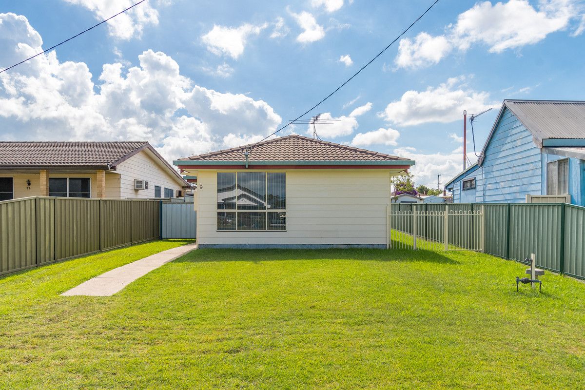 9 Rawson Street, Kurri Kurri NSW 2327 House For Rent Domain