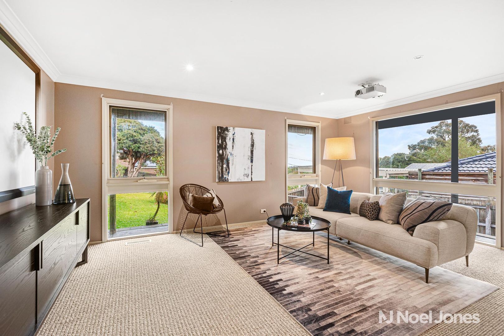 47 Old Kent Road, Mooroolbark VIC 3138, Image 1