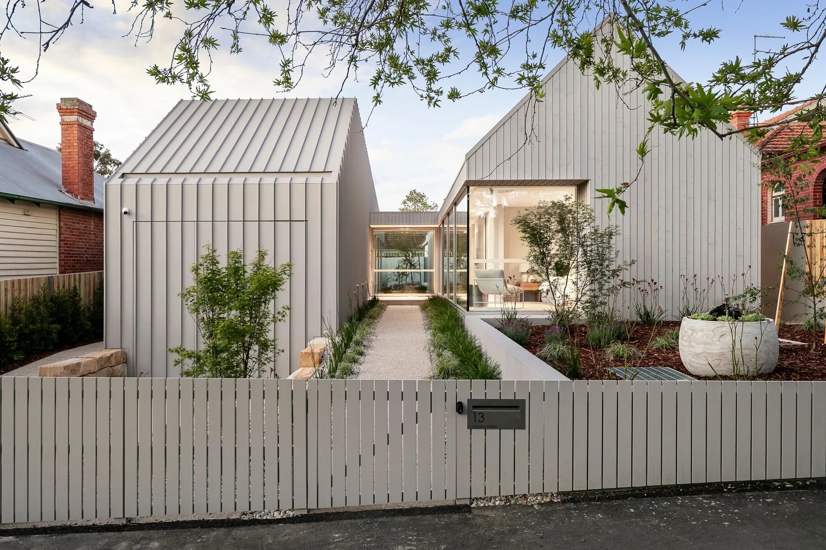 13 Golding Street, Canterbury VIC 3126